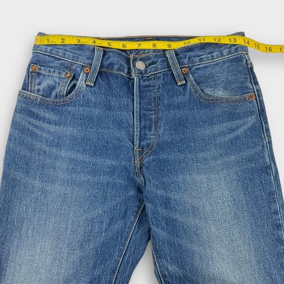 Levi's 501 Medium Wash Distressed Raw Hem Jeans Size 25 - Picture 6 of 7